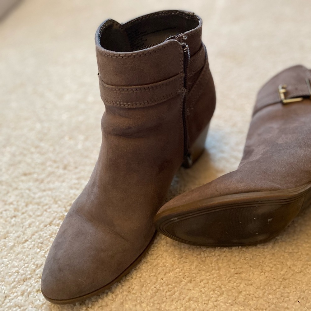 Taupe gray heeled ankle booties